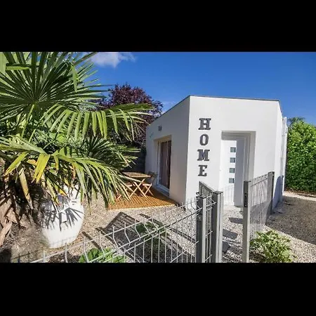 Micro Maison Centre Ville/plage A Pied Royan