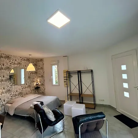 Micro Maison Centre Ville/plage A Pied Ferienhaus