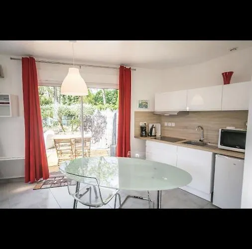 Ferienhaus Micro Maison Centre Ville/plage A Pied *