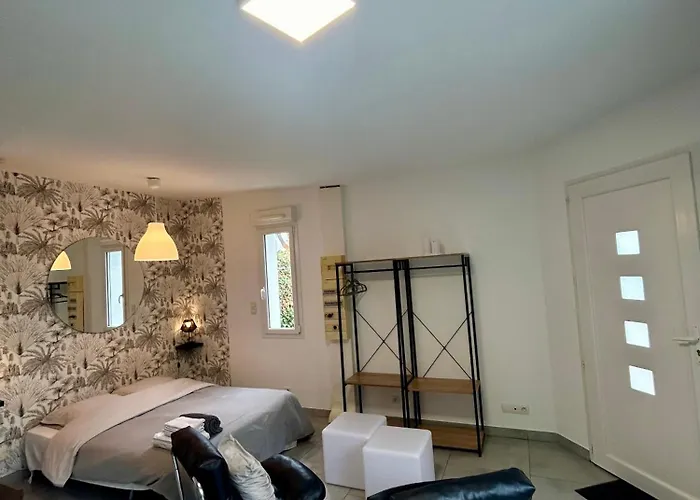 Micro Maison Centre Ville/plage A Pied Ferienhaus