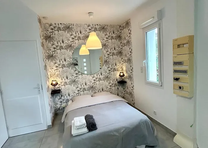 Micro Maison Centre Ville/plage A Pied * Royan